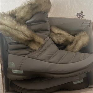 The North Face Women's Gray Winter Boots